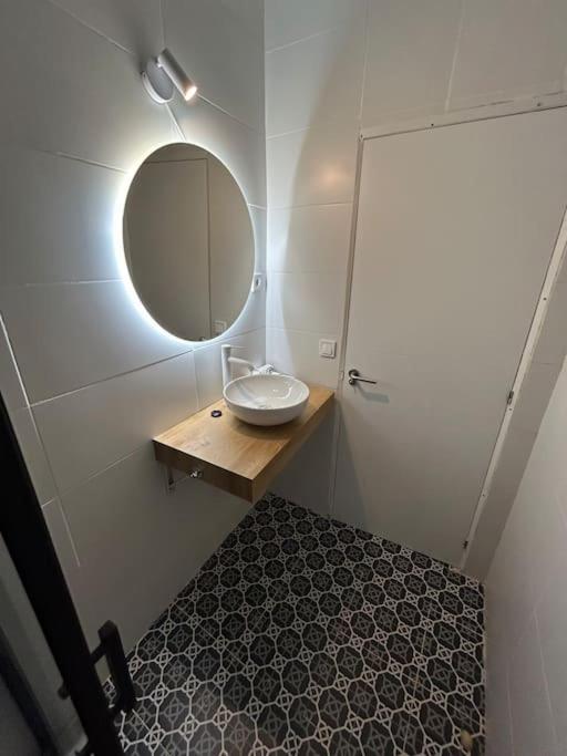 Apartamento Recien Reformado Con 5 Habitaciones Y 3 Banos Мадрид Экстерьер фото